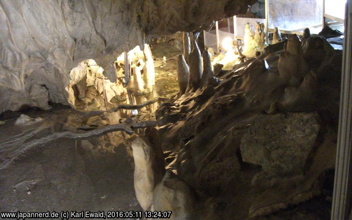 Ryusenshindo: ziemlich viele Stalagmiten
