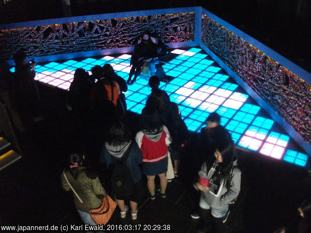 Osaka, Umeda Sky Building, Lovers’ Terrace auf dem Dach der Floating Gardens
