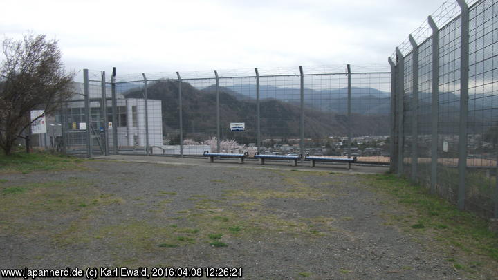 Yamanashi Prefecture Maglev Exhibition Center: die eher schmucklose Beobachtungsplattform oberhalb
