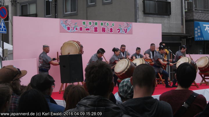 Tokyo Asakusa, Ichiyo Sakura-Matsuri: Taiko-Konzert
