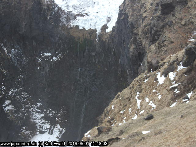 Shiretoko Nature Center: Furepe Wasserfall
